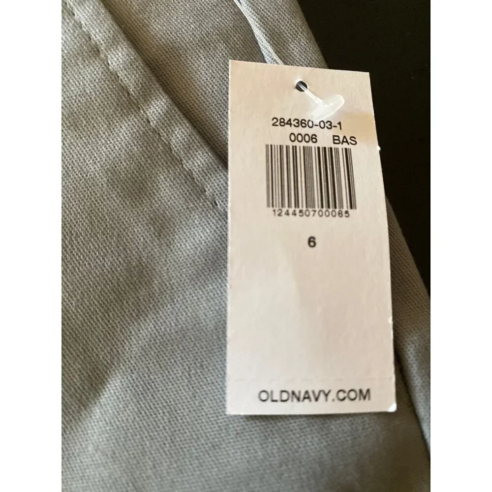 NWT Old Navy Gray‎ School Uniform Shorts Flat Front Size 6